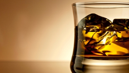 Drinking Before Bed Can Promote A Bad Night’s Sleep